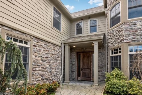 210 Boonton Ave, Kinnelon, NJ 07405-3231