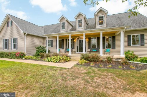 40 Estates Dr, Fredericksburg, VA 22406-4230