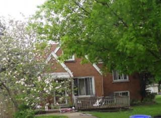 4029 Gage Ave, Lyons, IL 60534-1405