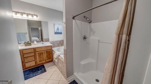 200 Raleigh Dr, Warner Robins GA  31088-2105 exterior