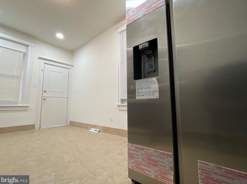 430 Erie St, Camden NJ  08102-2504 exterior