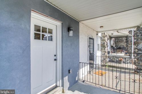 6025 Marvine St, Philadelphia, PA 19141-3207