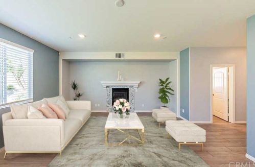17682 Comfrey Dr, San Bernardino, CA 92407-9043