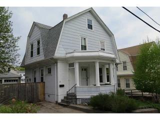 17 Manning St, Pawtucket, RI 02860-5224