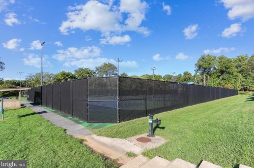 10946 Rocky Mount Way, Silver Spring MD 20902-3687 exterior