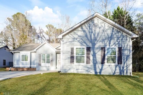 3296 Poplar Ridge Dr, Rex GA  30273-2459 exterior