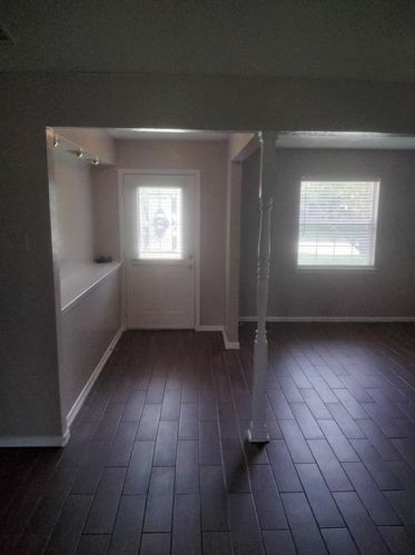 1421 Crockett St, Garland TX  75042-5008 exterior