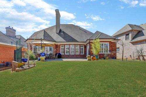 8220 Royal Melbourne Way, Duluth, GA 30097-6630