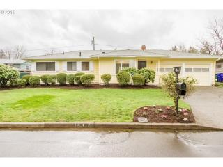 16410 Holladay St, Portland, OR 97230-5730
