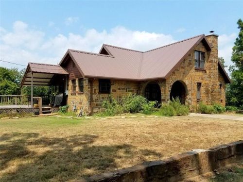 407 Avenue B, Heavener, OK 74937-2621