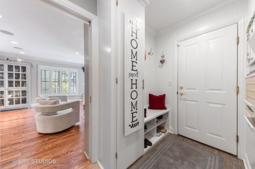 5 Fairview St, Arlington Hts IL  60005-2551 exterior