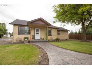 303 Oak St, Amity, OR