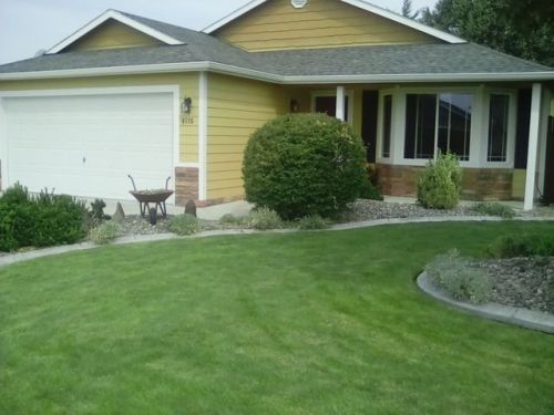 9115 Angus Dr, Pasco, WA 99301-9152