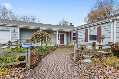 116 Cornwall Dr, Crete, IL 60417-1006