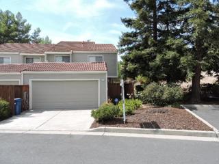 311 Via Cordova Ln, Pacheco, CA 94553-4057