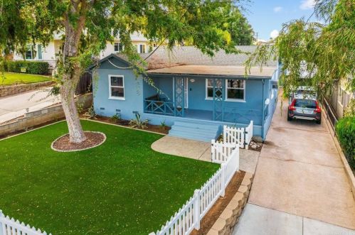 234 9th Ave, Escondido, CA 92025-5155