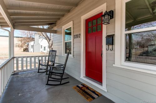 2202 Marion St, Denver CO  80205-5247 exterior