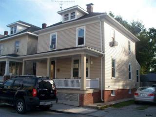205 2nd Ave, Hanover, PA 17331-3639