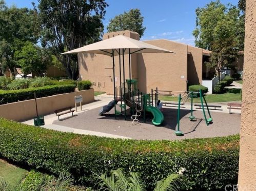 1001 Macarthur Blvd, Santa Ana CA  92707-4503 exterior