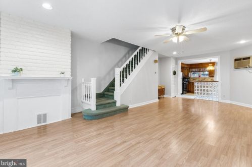 2404 9 St, Philadelphia PA 19133-0016 exterior