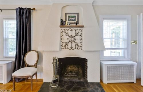 27 New England Rd, Maplewood NJ 07040-1057 exterior