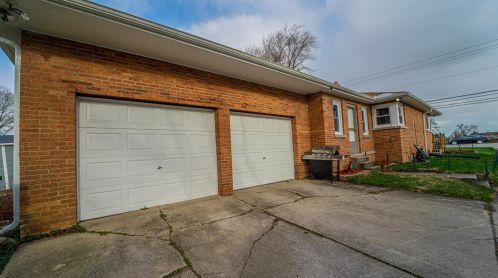 2312 73rd Ave, Gary IN  46410-4033 exterior