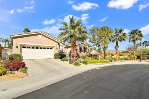 81220 Laguna Ct, La Quinta, CA 92253-7652