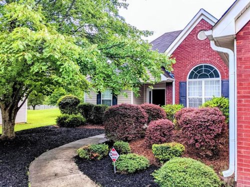 3802 Emperors Cv, Lithonia, GA 30039-7126