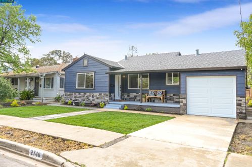 2740 Atlantic St, Concord, CA 94518-1002