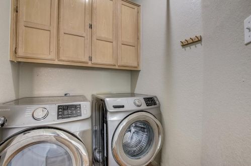 8704 Dorman Cv, Austin TX  78717-4809 exterior