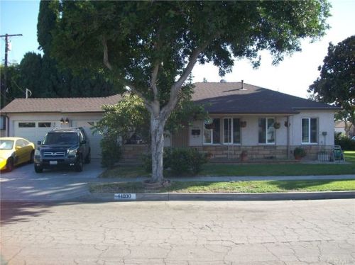 11030 Foster Rd, Norwalk, CA 90650-2626