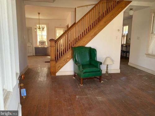 6705 Chestnut St, Port Norris, NJ 08349-3120