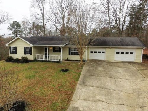 3019 Navajo Cir, Gainesville, GA 30501-7559
