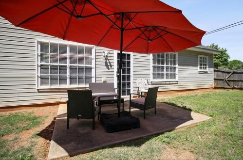 1600 Village Place Cir, Conyers GA  30012-7108 exterior