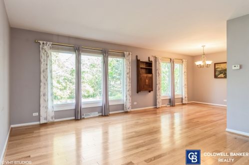 455 Alcester Ct, Lemont, IL 60440-2218