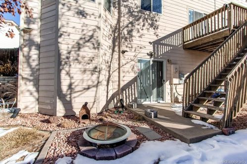 2941 Tower Way, Aurora CO 80015-3286 exterior