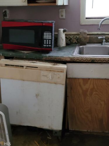 6608 Runlet Way, Rex GA 30273 exterior