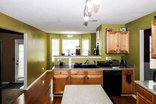 6791 Foxfire Pl, Atlanta GA  30349-1383 exterior