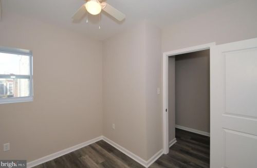 328 61 St, Philadelphia PA 19142-3402 exterior