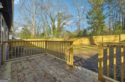 175 Hyacinth Ave, Atlanta GA  30314-1215 exterior