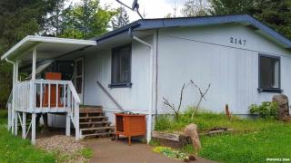 2147 Pioneer Rd, Dallas OR  97338-9689 exterior