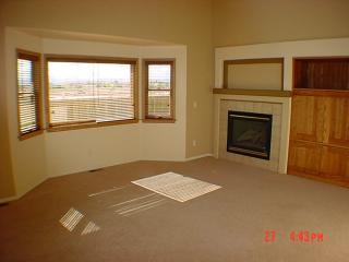 2139 Redfield Cir, Longmont CO  80504-9235 exterior
