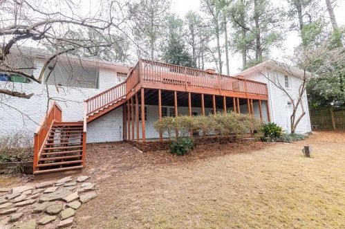 825 Moores Mill Rd, Atlanta GA  30327-1544 exterior