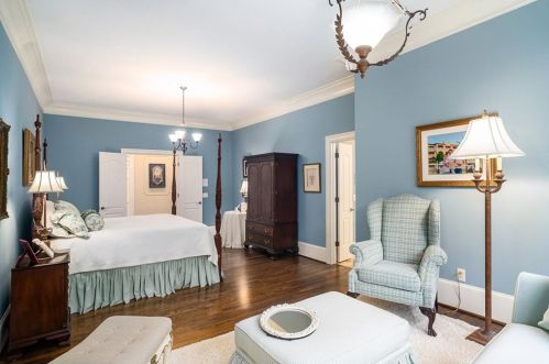 57 Habersham Cove Dr, Atlanta GA  30305-5402 exterior