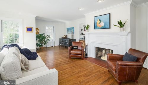 1023 Washington Ave, Tavistock, NJ 08033-3428