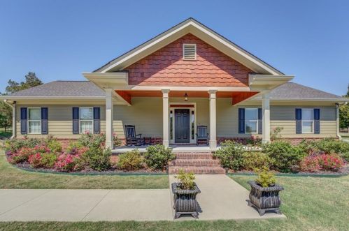 2724 Zingara Rd, Conyers, GA 30012-2326