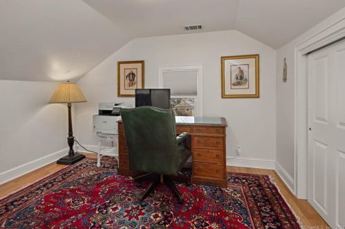 1 Bartlett Ave, Norwalk CT  06850-1914 exterior