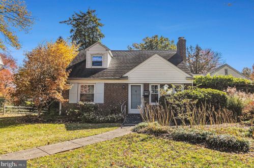 300 Barry Ln, Media, PA 19086-6403