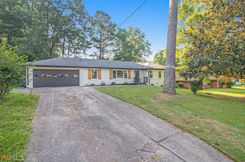 3577 Lynfield Dr, Atlanta GA  30311-2941 exterior