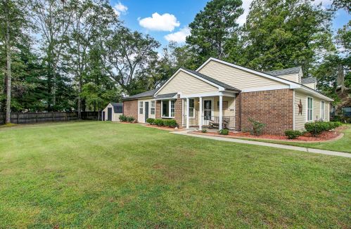 9520 Raven Dr, Ladson SC  29456-4924 exterior